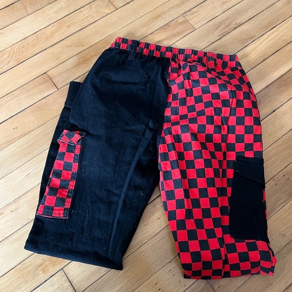 Hot topic Red & Black Checker‎ Split Cargo Jogger Pants - Picture 7 of 7